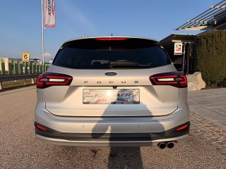 Ford Focus Turnier 1,5 EcoBlue Active Vignale Aut./LEDER-SPORTSITZE/HUD/SHA/ACC/RFK/TWA/SHZ/1.BESITZ