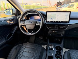 Ford Focus Turnier 1,5 EcoBlue Active Vignale Aut./LEDER-SPORTSITZE/HUD/SHA/ACC/RFK/TWA/SHZ/1.BESITZ