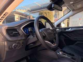 Ford Focus Turnier 1,5 EcoBlue Active Vignale Aut./LEDER-SPORTSITZE/HUD/SHA/ACC/RFK/TWA/SHZ/1.BESITZ