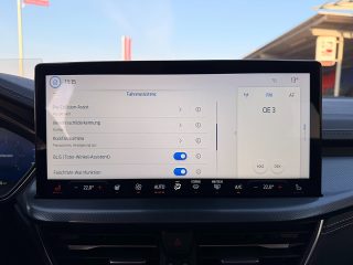 Ford Focus Turnier 1,5 EcoBlue Active Vignale Aut./LEDER-SPORTSITZE/HUD/SHA/ACC/RFK/TWA/SHZ/1.BESITZ