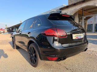 Porsche Cayenne II 3,0 Diesel Aut. *Turbo-LOOK*/LUFT/PANO/AHK/BOSE/RFK/TWA/HÄNDLER-EXPORT