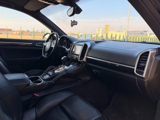 Porsche Cayenne II 3,0 Diesel Aut. *Turbo-LOOK*/LUFT/PANO/AHK/BOSE/RFK/TWA/HÄNDLER-EXPORT