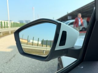 Skoda Octavia Combi 2,0 TDI Style DSG/AHK/ACC/SHA/TWA/RFK/SHZ/AMBIENTE/ZAHNRIEMEN + GR. SERVICE NEU