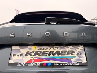 Skoda Octavia Combi 2,0 TDI Style *150 PS*/MATRIX-LED/ACC/RFK/TWA/SHZ/NAVI/VIRTUAL-C./APPLE-CARPLAY