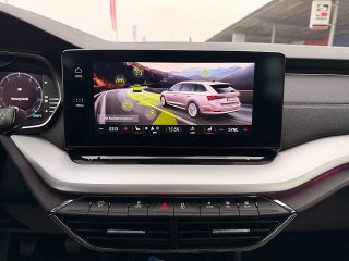 Skoda Octavia Combi 2,0 TDI Style *150 PS*/MATRIX-LED/ACC/RFK/TWA/SHZ/NAVI/VIRTUAL-C./APPLE-CARPLAY