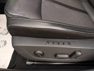 Skoda Octavia Combi 2,0 TDI Style *150 PS*/MATRIX-LED/ACC/RFK/TWA/SHZ/NAVI/VIRTUAL-C./APPLE-CARPLAY