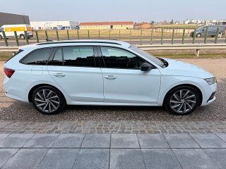 Skoda Octavia Combi 2,0 TDI 4x4 Style DSG/AHK/RFK/VIRTUAL-C./ACC/SHA/TWA/SHZ/MATRIX-LED/NAVI