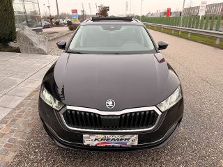 Skoda Octavia Combi 2,0 TDI 4x4 Style DSG/1.BESITZ/VIRTUAL-C./PANO/ACC/RFK/SHA/SHZ/ZAHNRIEMEN + GR. SERVICE NEU!!!