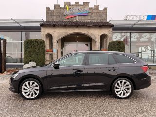 Skoda Octavia Combi 2,0 TDI 4x4 Style DSG/1.BESITZ/VIRTUAL-C./PANO/ACC/RFK/SHA/SHZ/ZAHNRIEMEN + GR. SERVICE NEU!!!