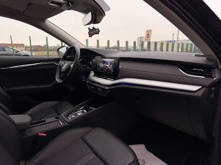 Skoda Octavia Combi 2,0 TDI 4x4 Style DSG/1.BESITZ/VIRTUAL-C./PANO/ACC/RFK/SHA/SHZ/ZAHNRIEMEN + GR. SERVICE NEU!!!
