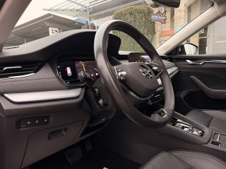 Skoda Octavia Combi 2,0 TDI 4x4 Style DSG/1.BESITZ/VIRTUAL-C./PANO/ACC/RFK/SHA/SHZ/ZAHNRIEMEN + GR. SERVICE NEU!!!