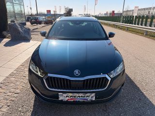 Skoda Octavia Combi 2,0 TDI Style DSG/ACC/SHA/TWA/RFK/MATRIX-LED/VIRTUAL C./AMBIENTE/1.BESITZ