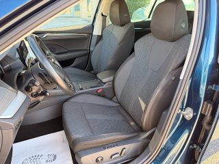 Skoda Octavia Combi 2,0 TDI Style DSG/ACC/SHA/TWA/RFK/MATRIX-LED/VIRTUAL C./AMBIENTE/1.BESITZ