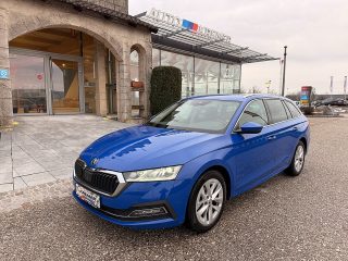 Skoda Octavia Combi 2,0 TDI Style/1.BESITZ/RFK/ACC/SHA/SHZ/NAVI/MATRIX-LED/VIRTUAL-C./AMBIENTE