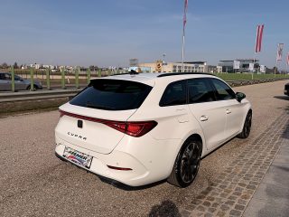Cupra Leon SP Kombi Alpha 2.0 TDI DSG 150/AHK/RFK/TWA/ACC/SHZ/AMBIENTE/VIRTUAL-C./1.BESITZ