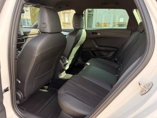 Cupra Leon SP Kombi Alpha 2.0 TDI DSG 150/AHK/RFK/TWA/ACC/SHZ/AMBIENTE/VIRTUAL-C./1.BESITZ