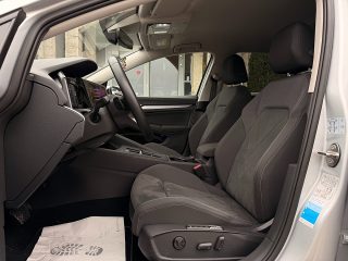 VW Golf Variant 2,0 TDI Life DSG 4MOTION/ZAHNRIEMEN & SERVICE NEU/VIRTUAL-C./SHA/SWA/ACC/TWA/RFK/SHZ/AMBIENTE