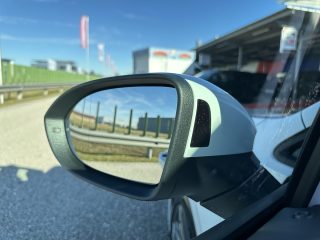 VW Golf Variant 2,0 TDI R-Line DSG/ACC/SHA/SWA/RFK/AMBIENTE/V.COCKPIT/1.BESITZ/MwSt.