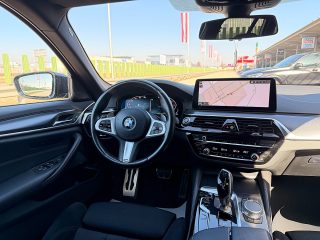 BMW 520d Touring Aut. LCI M-PAKET/H&K/PANO/360°/HUD/LED/SHA/TWA/AHK/AMBIENTE/1.BESITZ