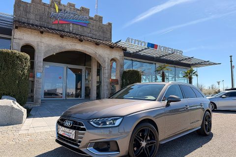Audi A4 Avant 40 TDI Quattro S-tronic/LEDER/VIRTUAL-C./ACC/AHK/HUD/RFK/SHA/SWA/TWA/SHZ/1.BESITZ