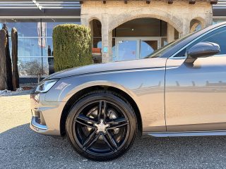 Audi A4 Avant 40 TDI Quattro S-tronic/LEDER/VIRTUAL-C./ACC/AHK/HUD/RFK/SHA/SWA/TWA/SHZ/1.BESITZ