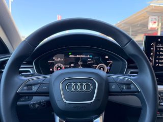 Audi A4 Avant 40 TDI Quattro S-tronic/LEDER/VIRTUAL-C./ACC/AHK/HUD/RFK/SHA/SWA/TWA/SHZ/1.BESITZ