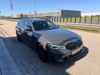 BMW 320d xDrive Sportline Individual Touring Aut./LASER/HUD/GESTIK/ACC/RFK/SHA/SWA/TWA/1.BESITZ