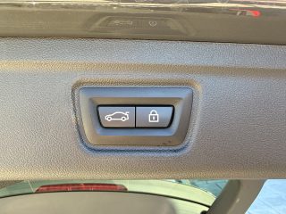 BMW 320d xDrive Sportline Individual Touring Aut./LASER/HUD/GESTIK/ACC/RFK/SHA/SWA/TWA/1.BESITZ