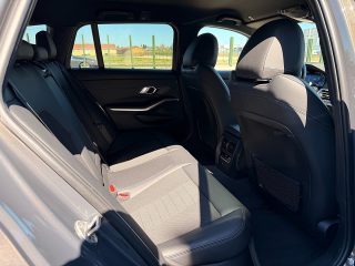 BMW 320d xDrive Sportline Individual Touring Aut./LASER/HUD/GESTIK/ACC/RFK/SHA/SWA/TWA/1.BESITZ