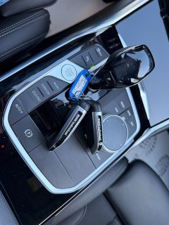 BMW 320d xDrive Sportline Individual Touring Aut./LASER/HUD/GESTIK/ACC/RFK/SHA/SWA/TWA/1.BESITZ