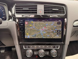 VW Golf 7 Highline 2,0 TDI 4Motion/*R-LOOK*/PANO/ACC/TWA/SHA/LEDER/RFK/LED/SHZ/DYNAUDIO/H&R