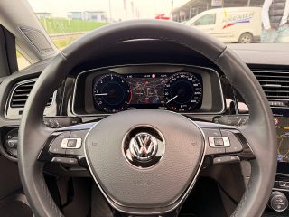 VW Golf 7 Highline 2,0 TDI 4Motion/*R-LOOK*/PANO/ACC/TWA/SHA/LEDER/RFK/LED/SHZ/DYNAUDIO/H&R