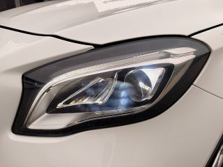 Mercedes-Benz GLA 200 d Austria Edition/LED/SPORTSITZE/RFK/SHZ/TEMPOMAT/NAVI/KEYLESS